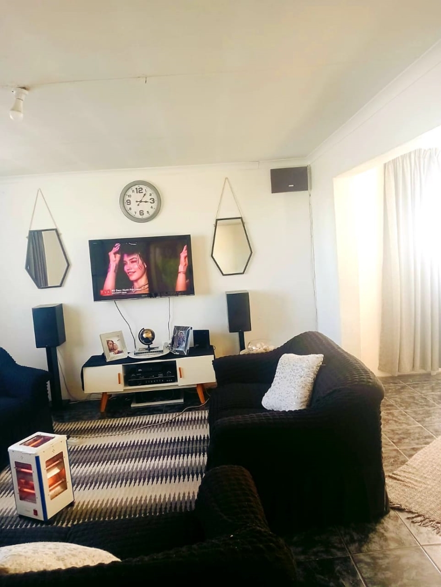2 Bedroom Property for Sale in Motherwell Nu 8 Eastern Cape